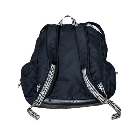 Rare Lululemon Traveling Yogini Rucksack Backpack Discontinued Black White main image 6
